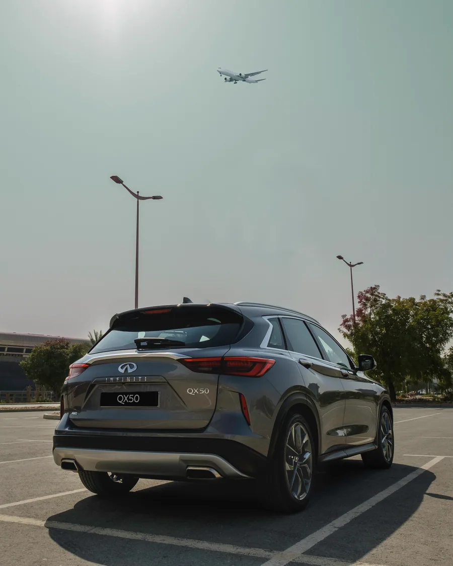 INFINITI Social: Luxury Angles travel detail